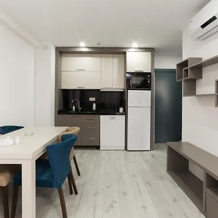 Demak Suit & Homes Aparthotel